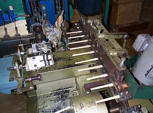 �����V��@